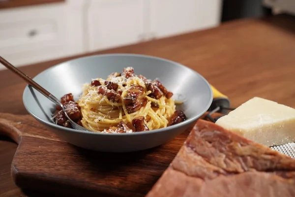 Pasta carbonara auténtica en España– L’Officina del Gusto
